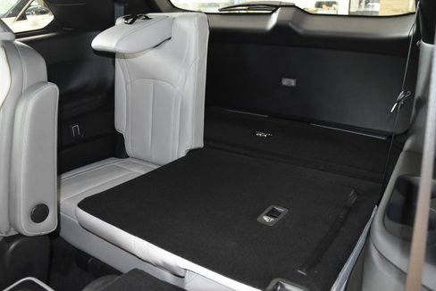 New 2026 INFINITI QX60 Autograph w/ Dark Cargo Package image 12