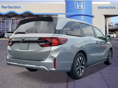 New 2026 Honda Odyssey EX-L image 4