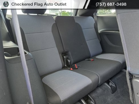 Used 2020 Chevrolet Traverse LT image 49