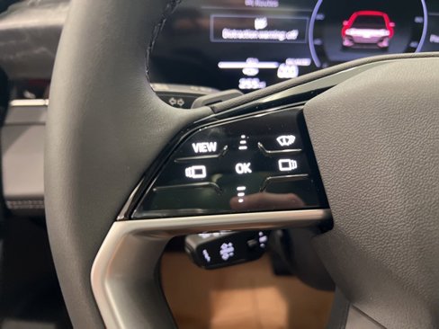 New 2025 Audi A6 e-tron Premium Plus image 26