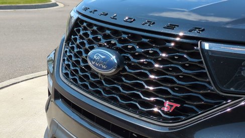 Certified 2024 Ford Explorer ST w/ Equipment Group 401A image 13