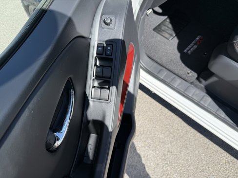 New 2025 Nissan Frontier PRO-4X image 15