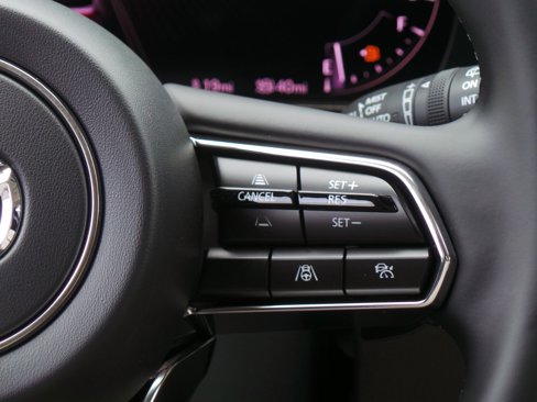 New 2025 MAZDA CX-70 Plug-In Hybrid w/ Premium Pkg image 17