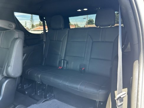 Used 2022 Chevrolet Tahoe RST w/ Luxury Package image 16