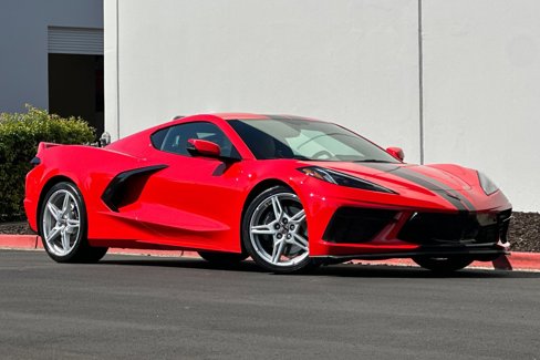 Used 2022 Chevrolet Corvette Stingray Preferred Cpe w/ Z51 Performance Package image 2