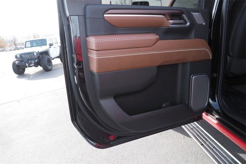 Used 2025 GMC Sierra 3500 Denali Ultimate image 23