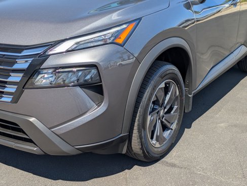 New 2026 Nissan Rogue SV image 9
