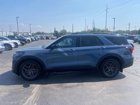 Used 2025 Ford Explorer ST image 8