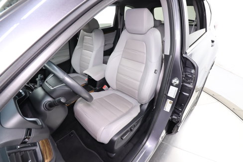 Used 2020 Honda CR-V Touring image 17