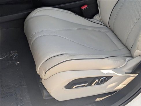 New 2025 Acura RDX SH-AWD w/ Advance Package image 4