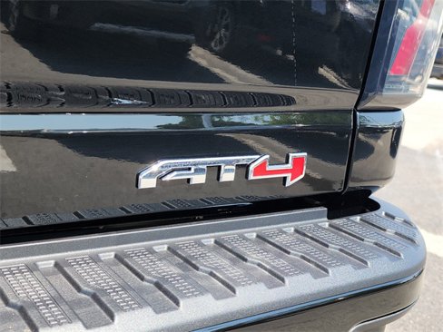 New 2026 GMC Sierra 2500 AT4 w/ AT4 Premium Plus Package image 5