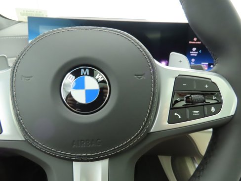 New 2026 BMW X7 xDrive40i w/ Executive Package image 12