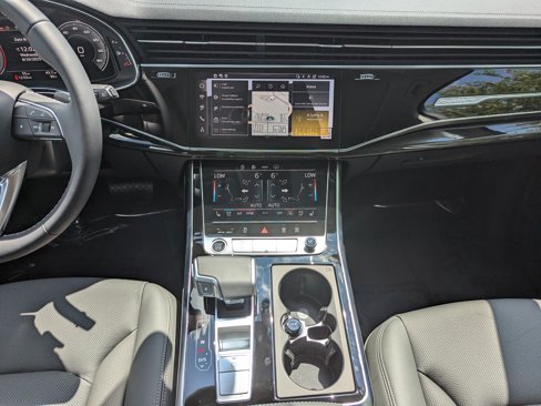 New 2025 Audi Q7 3.0T Premium Plus image 19