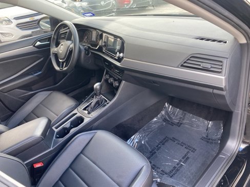 Used 2021 Volkswagen Jetta SE image 26