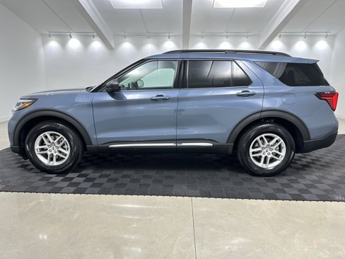 New 2025 Ford Explorer Active w/ Active Comfort Package image 4