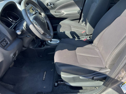 Used 2017 Nissan Versa SV image 13