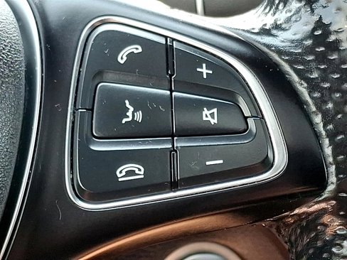 Used 2018 Mercedes-Benz GLE 350 4MATIC image 26