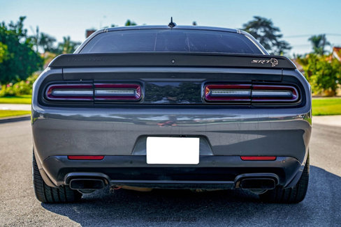 Used 2018 Dodge Challenger SRT Hellcat image 7