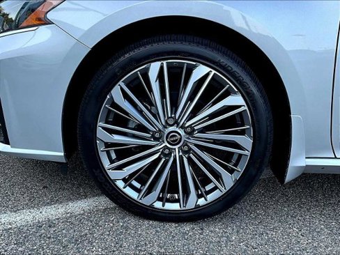 Certified 2023 Nissan Altima 2.5 SL image 7