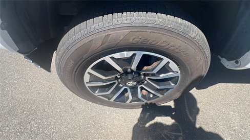 Used 2020 Toyota Tacoma TRD Sport w/ Technology Package image 9