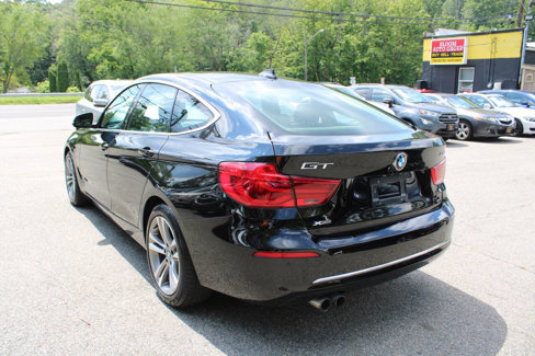 Used 2018 BMW 330i Gran Turismo xDrive image 10