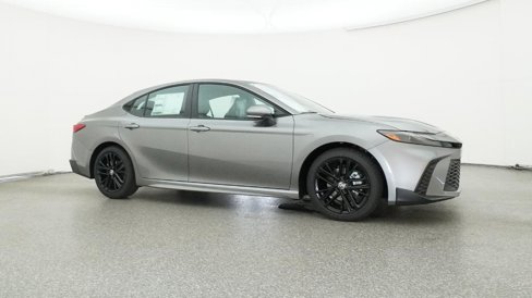 New 2026 Toyota Camry SE image 28