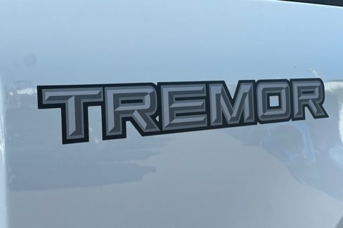 New 2025 Ford F250 Lariat w/ Tremor Off-Road Package image 6