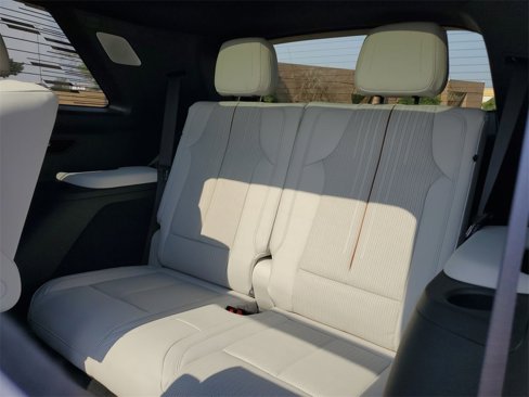 New 2026 Cadillac Vistiq Sport image 24