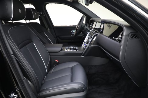 New 2026 Rolls-Royce Cullinan image 20