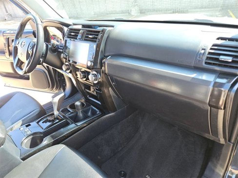 Used 2024 Toyota 4Runner TRD Off-Road Premium image 31
