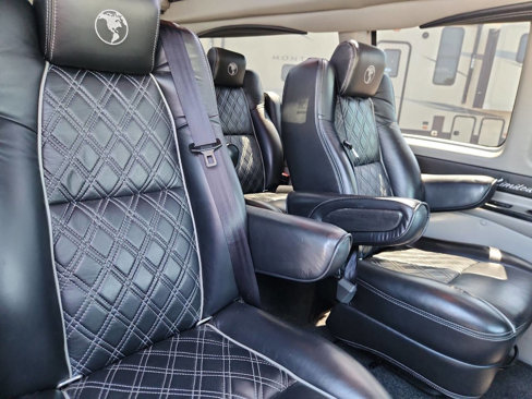 Used 2019 Chevrolet Express 2500 Extended w/ Enhanced Convenience Package image 14