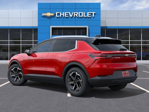 New 2026 Chevrolet Equinox EV LT image 3