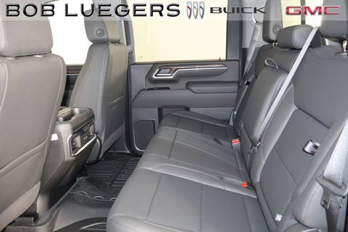 New 2026 GMC Sierra 2500 SLT w/ SLT Premium Package image 15