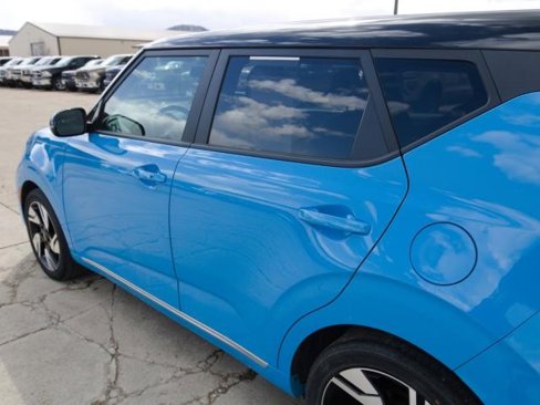 Used 2023 Kia Soul GT-Line image 8