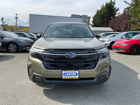 New 2025 Subaru Forester Touring image 3