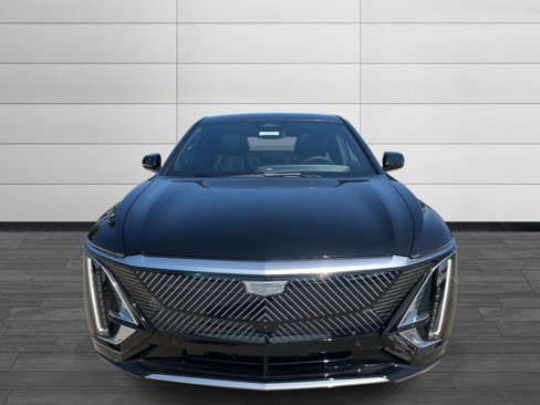 New 2026 Cadillac Lyriq Luxury image 8
