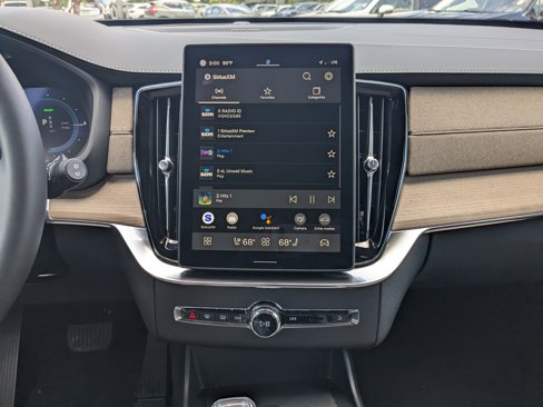New 2025 Volvo XC90 T8 Plus w/ Protection Package Premier image 20