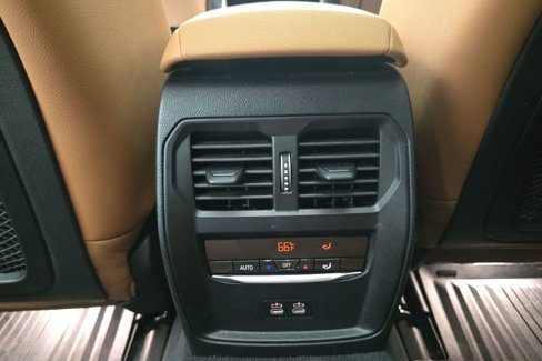 Used 2024 BMW i4 eDrive35 w/ Premium Package image 25