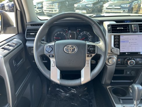 Used 2024 Toyota 4Runner SR5 image 16