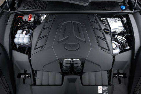New 2025 Porsche Cayenne Turbo image 26