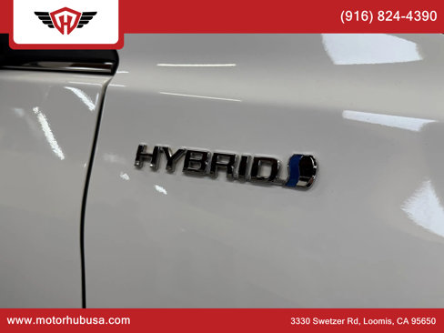 Used 2016 Toyota Camry XLE image 18