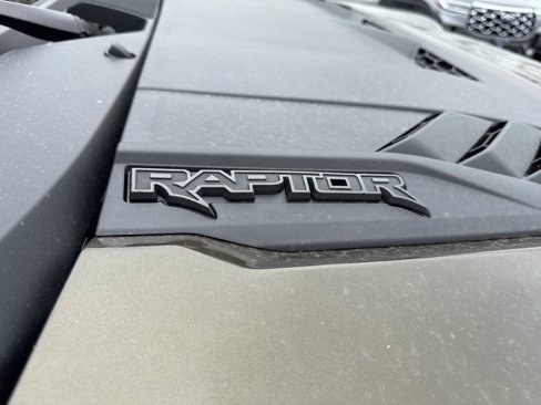 New 2025 Ford Bronco Raptor image 16