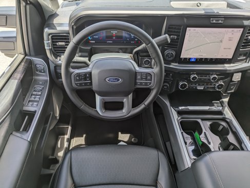 New 2025 Ford F450 Lariat w/ Lariat Ultimate Package image 15