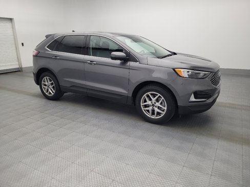 Used 2024 Ford Edge SEL image 11