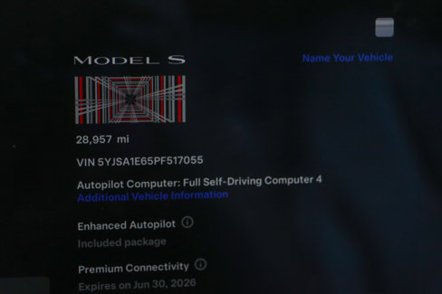 Used 2023 Tesla Model S Plaid image 17