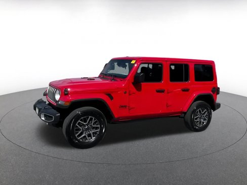 Used 2025 Jeep Wrangler Sahara image 3
