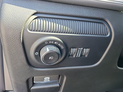 New 2025 Jeep Wagoneer L Series II image 18