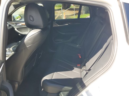 Used 2024 BMW X4 xDrive30i image 11