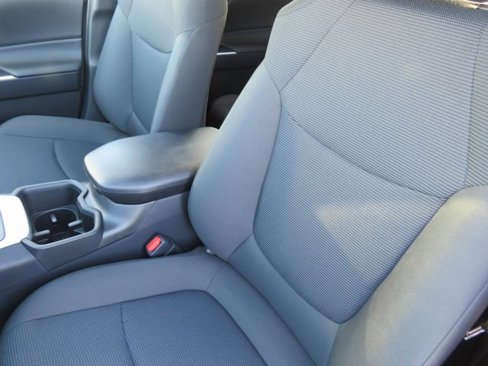 New 2025 Toyota RAV4 LE image 17