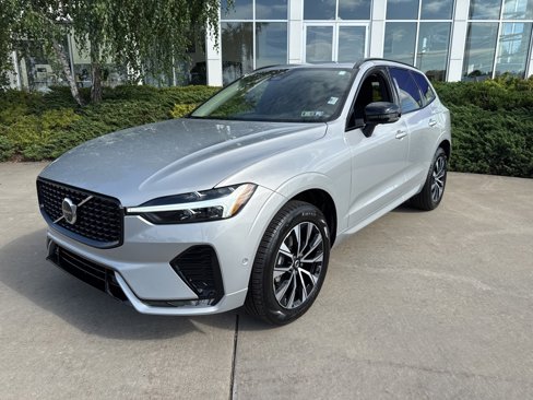 Certified 2025 Volvo XC60 B5 Plus image 43